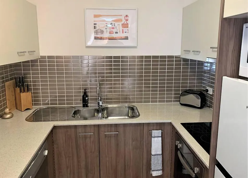 Large And Stylish Townhouse In Chic Area Apartment Brisbane