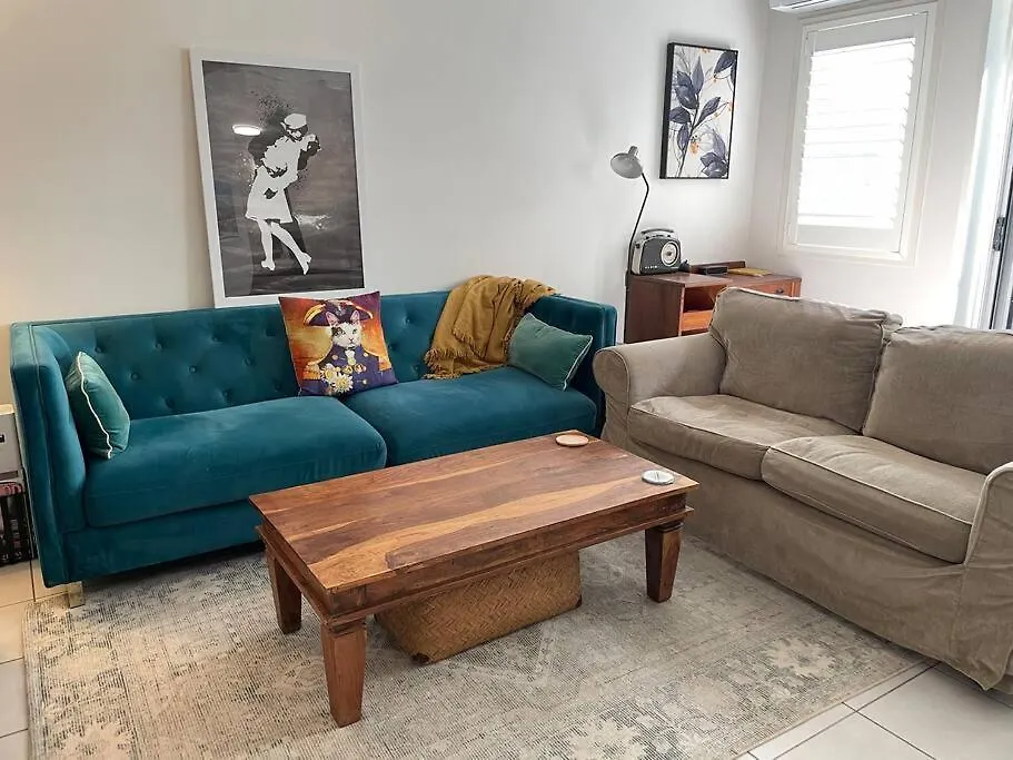 Large And Stylish Townhouse In Chic Area Apartment Brisbane Australia